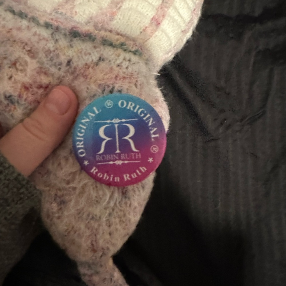 Robin Ruth Multicolor Knit Hat - Picture 4 of 5